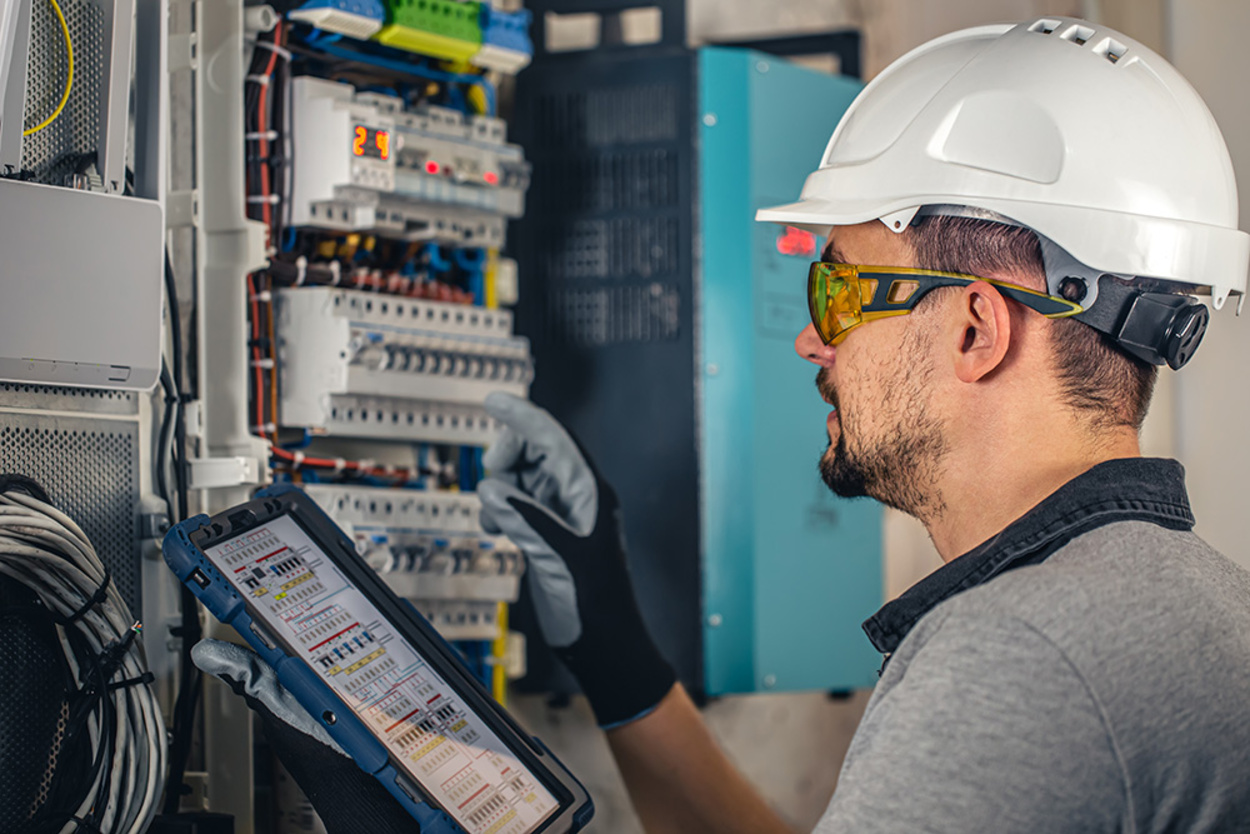 Industrie und Gewerbe bei Gebhard Fürst Elektrotechnik GmbH in Hüttlingen