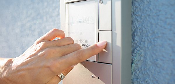 Sprech­anlagen bei Gebhard Fürst Elektrotechnik GmbH in Hüttlingen